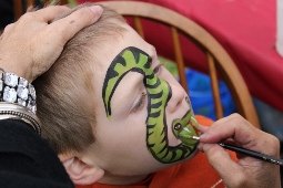 Mostly Free and Fun Things to do in CT with Kids This Weekend October 27-28: Fairs, Costume Parades and Super Heroes