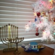 Mostly Free & Fun Things To Do With NJ Kids This Weekend Dec 8-9: Santa Train Ride, Hanukkah Wonderland, Teddy Bear Tea & More!