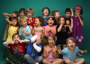 News: Whole Foods Boycott, Mommy Bloggers Melee, Cool Class Photos, Free Books and More