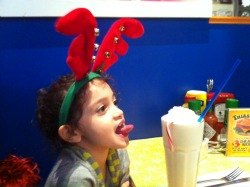 This Week: Dyker Heights at Christmas, Restaurants with Kids' Entertainment, New Battery Park City Ice Rink
