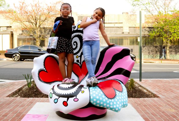 Enjoy Art in Bloom during the National Cherry Blossom Festival. Photo by Elvert Barnes via FLickr 2.0
