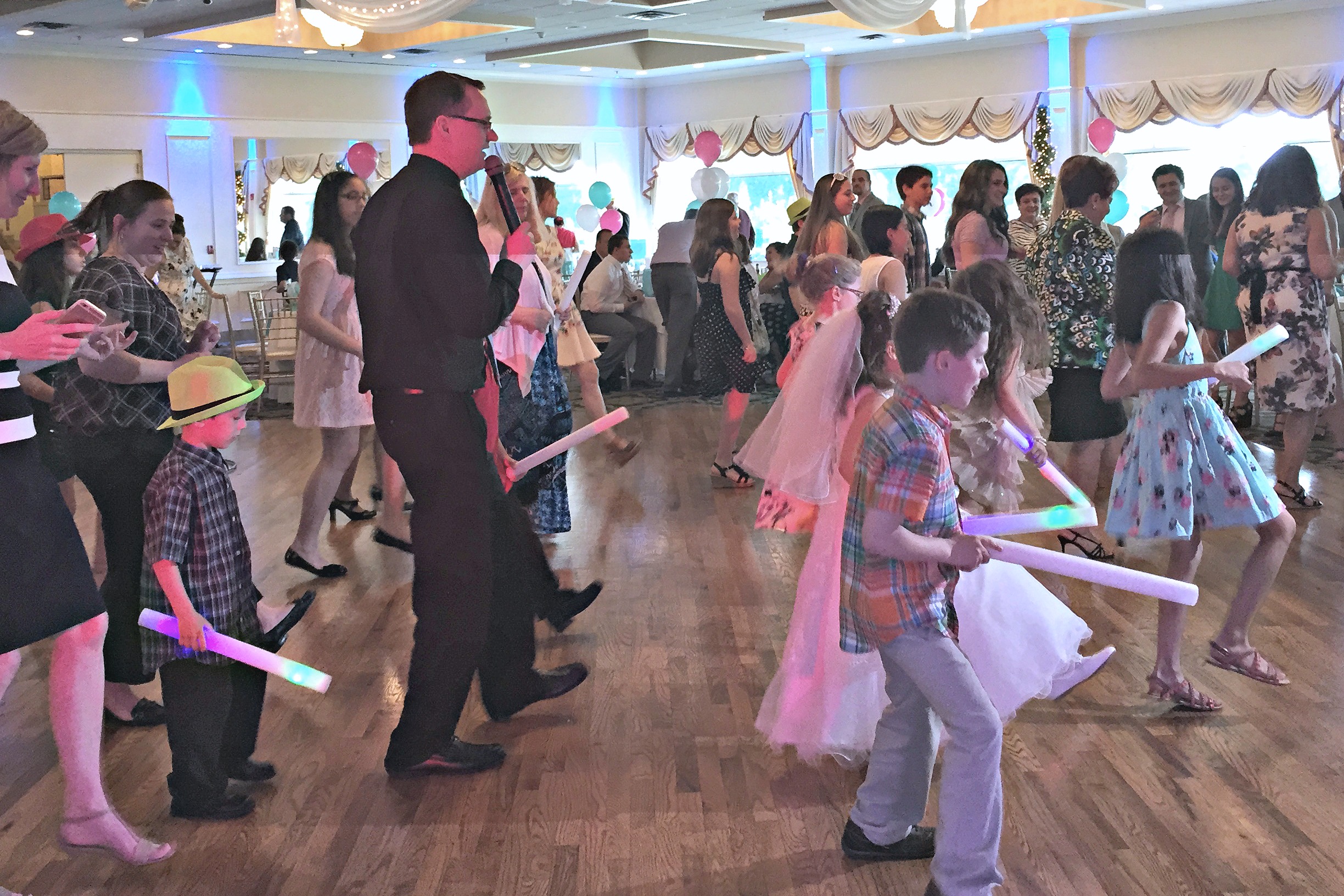 Best Birthday Party DJs in New Jersey Mommy Poppins Things To Do in