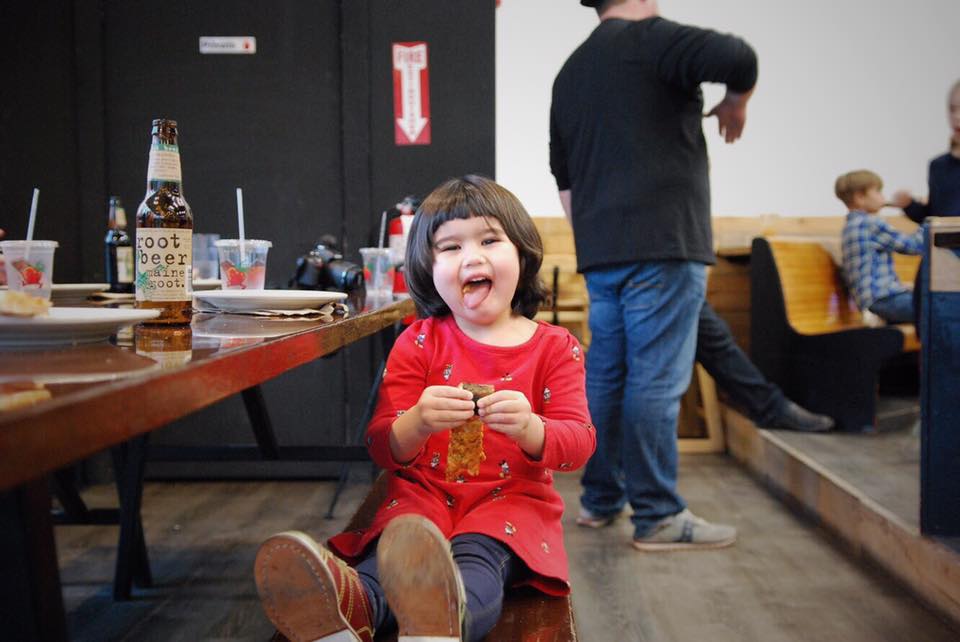 12 Boston Area Restaurants Where Kids Can Play While You Eat
