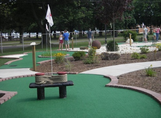 Places To Play Mini Golf In Fairfield County Mommy Poppins Things 