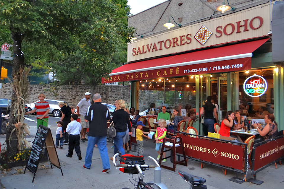 Best Family Restaurants Near the Bronx Zoo and Botanical Garden