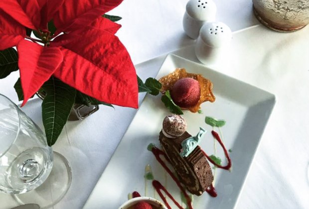 Restaurants Open In Christmas In Ct 2022 Restaurants Open On Christmas In Connecticut | Mommypoppins - Things To Do  In Connecticut With Kids