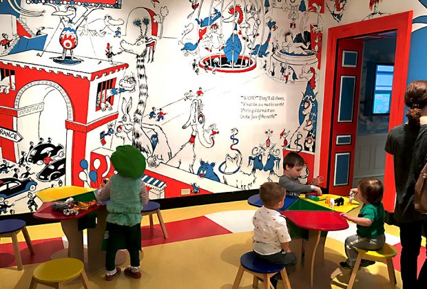 Interactive Dr Seuss Experience To Tour North America Mommypoppins Things To Do With Kids