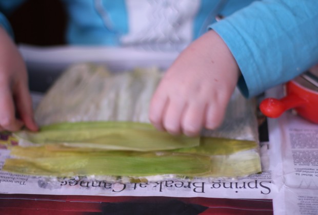 WeeWork Kids Craft: Corn Husk Paper | Mommy Poppins - Things To Do with ...