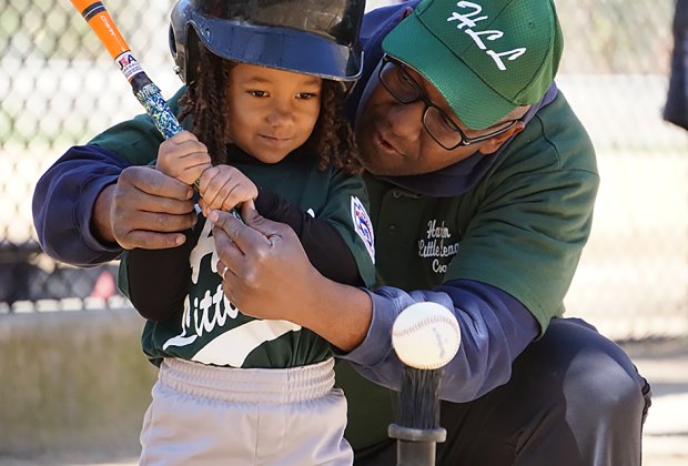 Castle Hill Little League Field Baseball Fields : NYC Parks