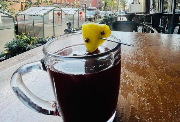 La Cigogne offers heated outdoor dining, cozy enclosures, and cocktails to match, plus mouth-watering, kid-friendly eats.
