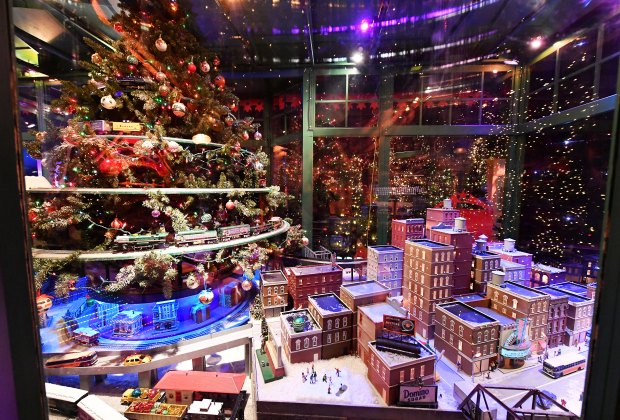 Thanksgiving Weekend Events for Kids in NYC: Parade ...