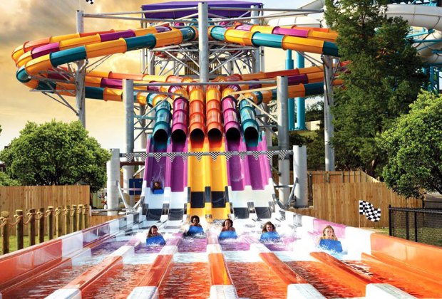 Best Outdoor Water Parks in the US: Six Flags Hurricane Harbor New Jersey